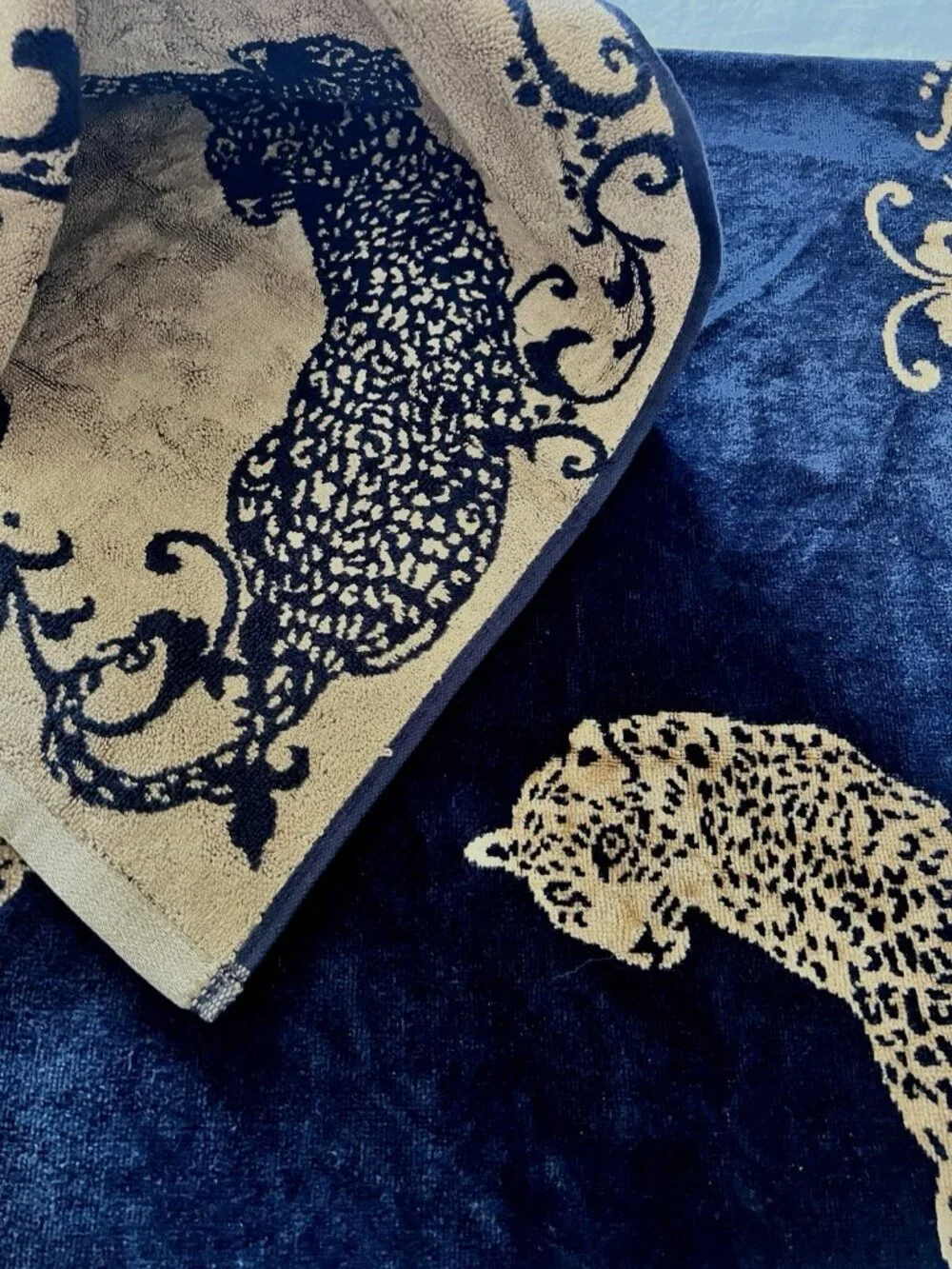 Leopard Cheetah Bath Towel Set 2 Black Gold Reversible 100% Cotton Animal Print